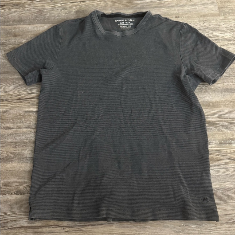 Banana Republic Short Sleeve Tee